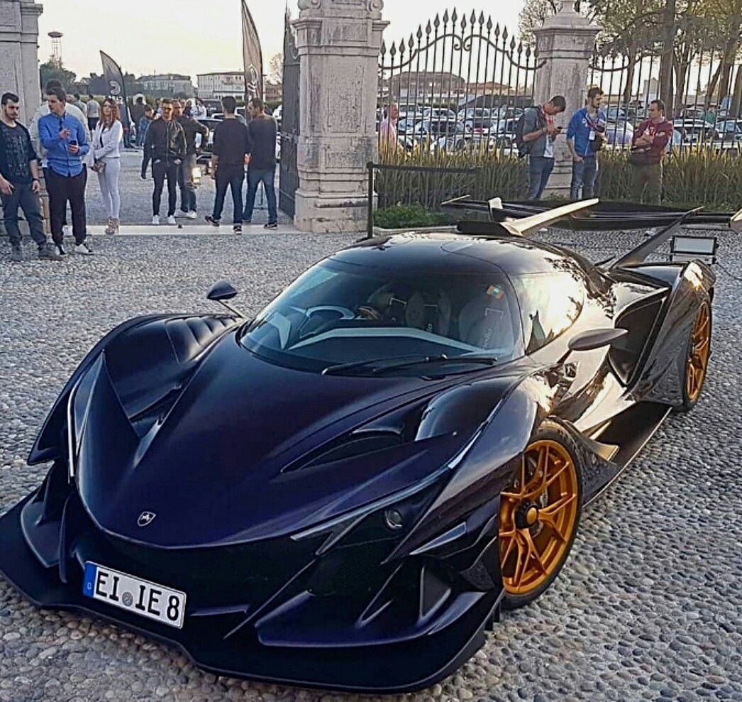 Lamborghini Apollo ie