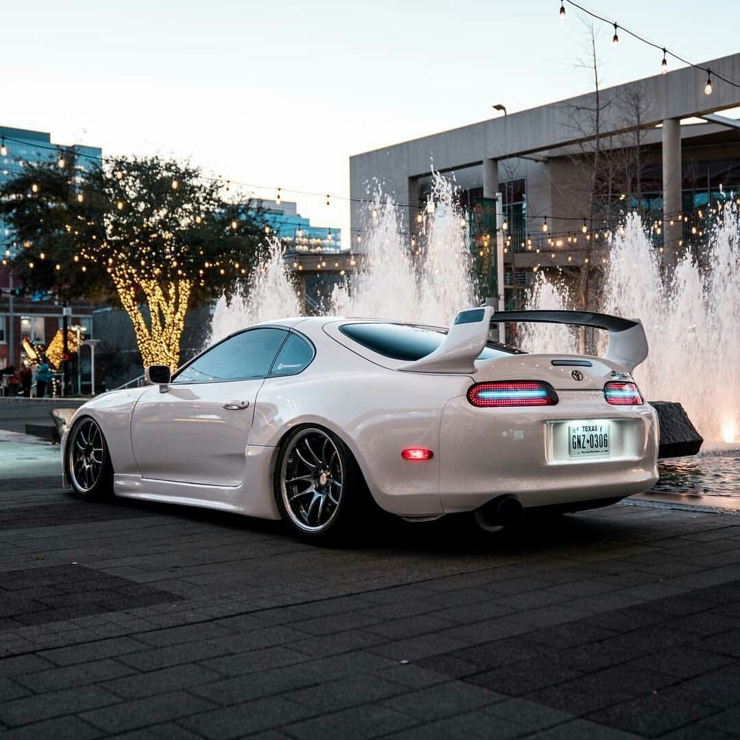 Toyota Supra a80