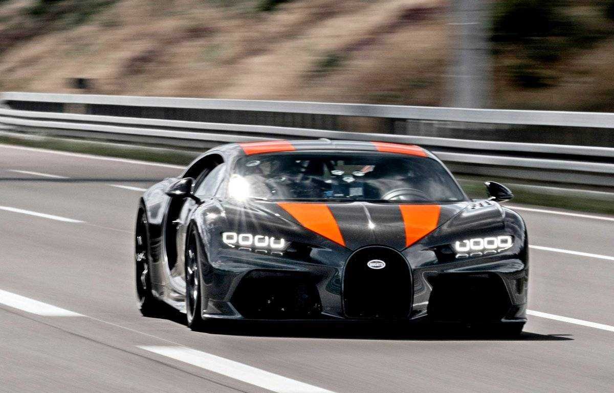 Chiron super Sport 300+