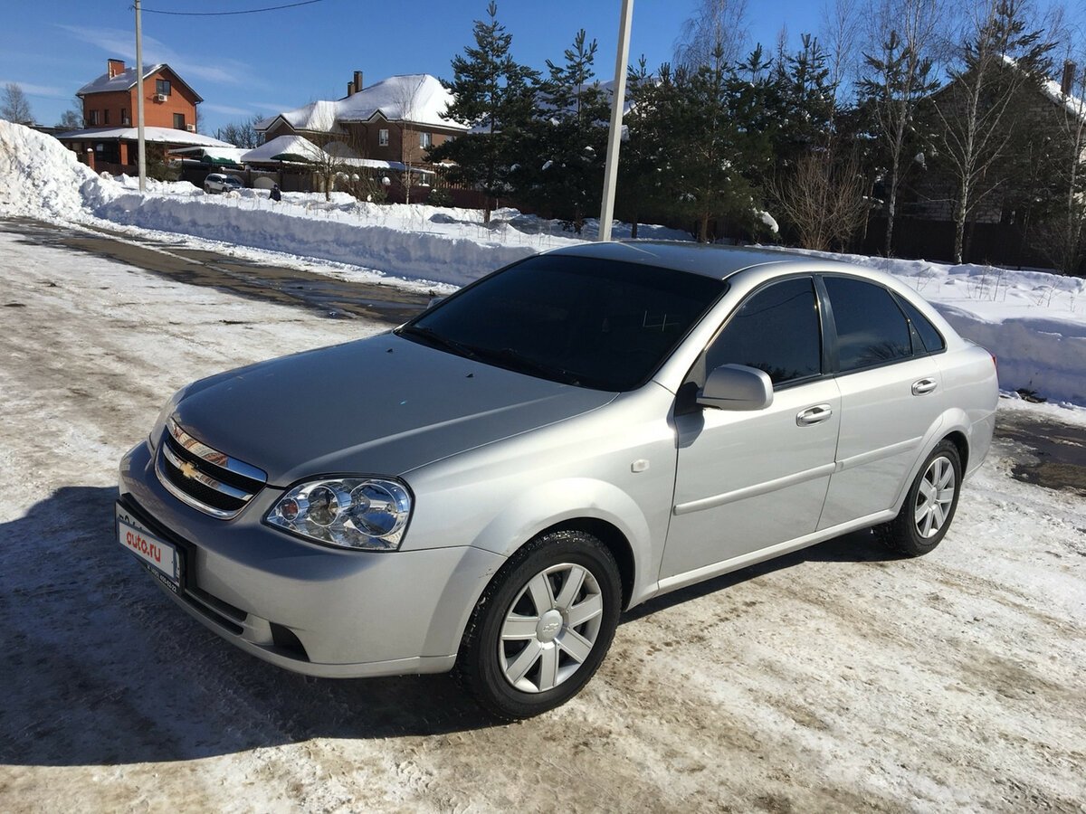 Chevrolet Lacetti 2010 седан