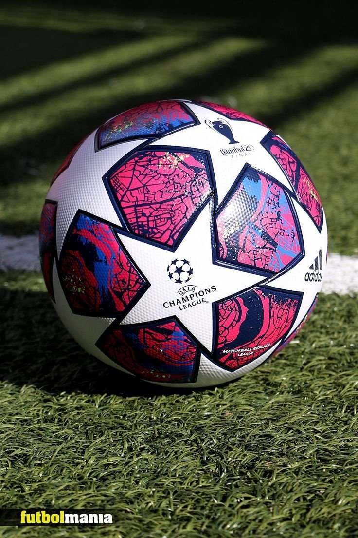 Мяч футбольный adidas UEFA Champions League