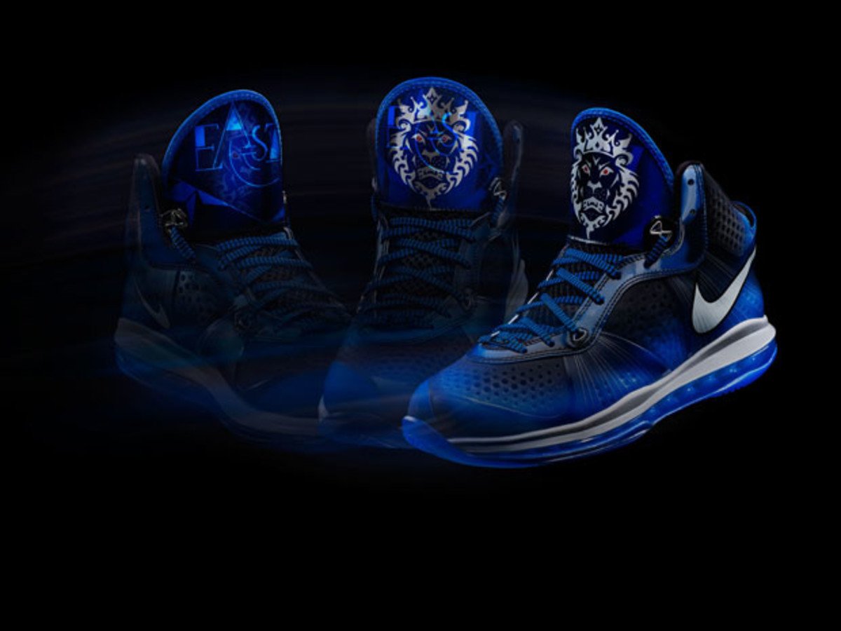 Nike LEBRON 8 v2
