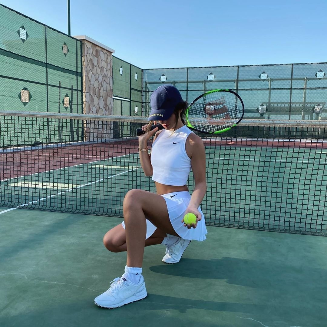 Leyla_on_Sport