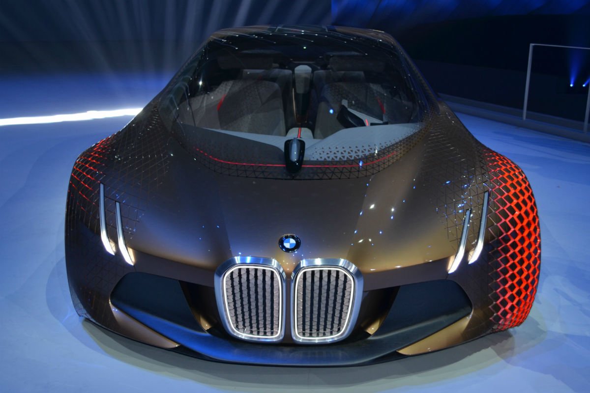 С последней версии самой новой. БМВ Вижн Некст 100. BMW next 100. BMW Vision. BMW Vision 2020.