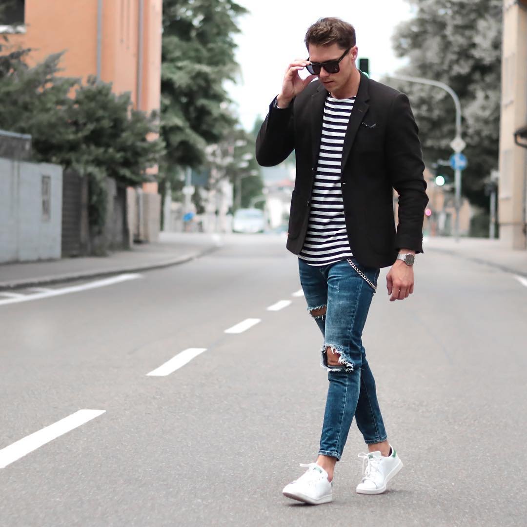 Джинсы с кедами мужские