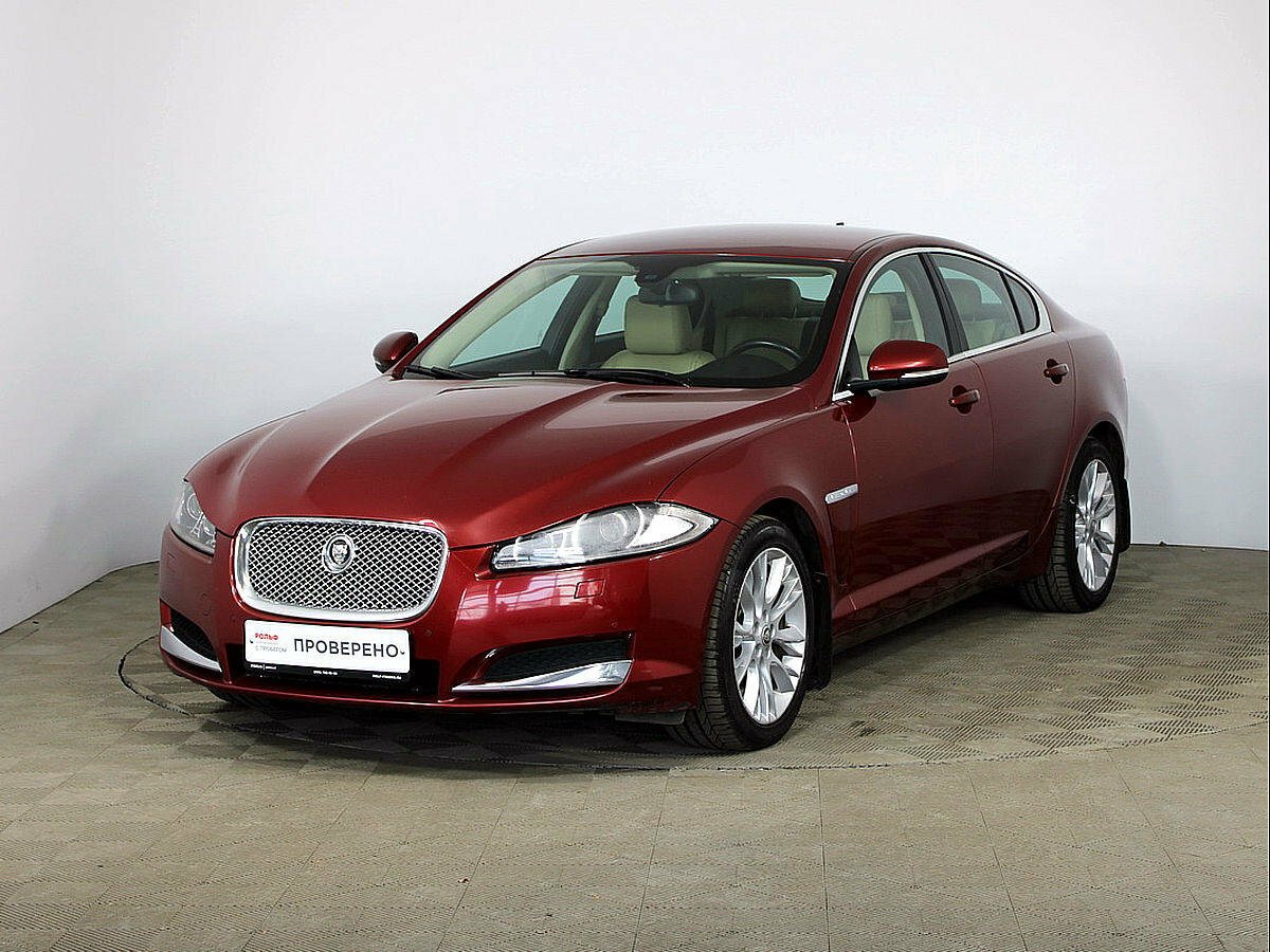 Jaguar XF 2012
