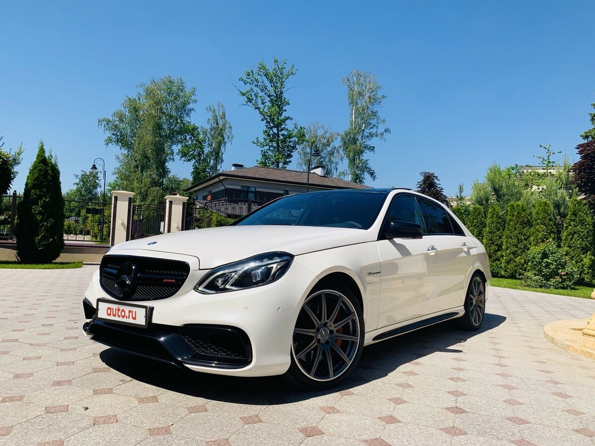 Mercedes e63 AMG w212 белый