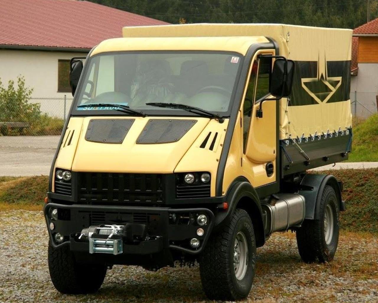Полноприводный грузовик. Bremach t-Rex 4х4. Bremach 4x4. Bremach 4x4 УАЗ. Bremach t-Rex автомобиль.