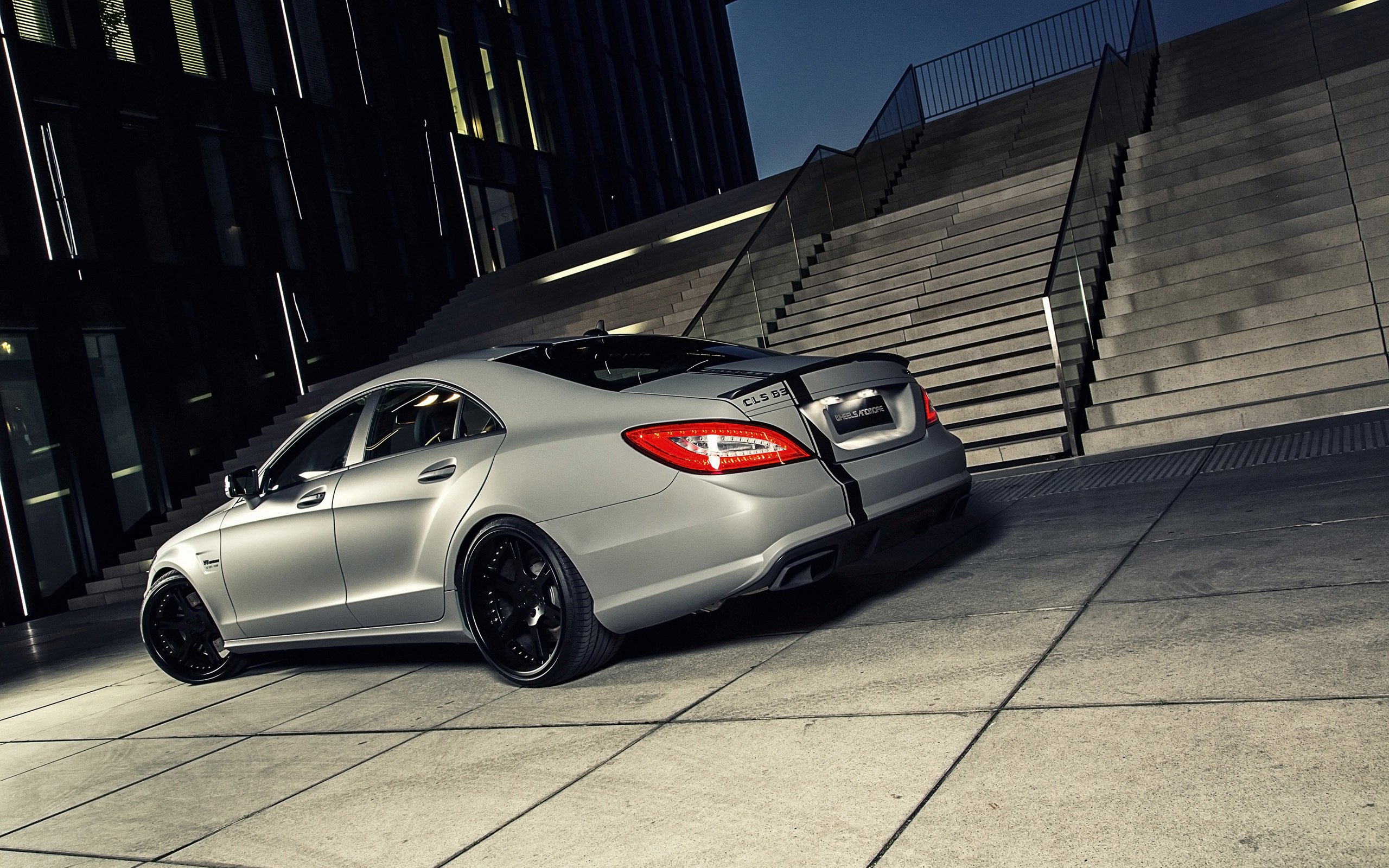Mercedes банан