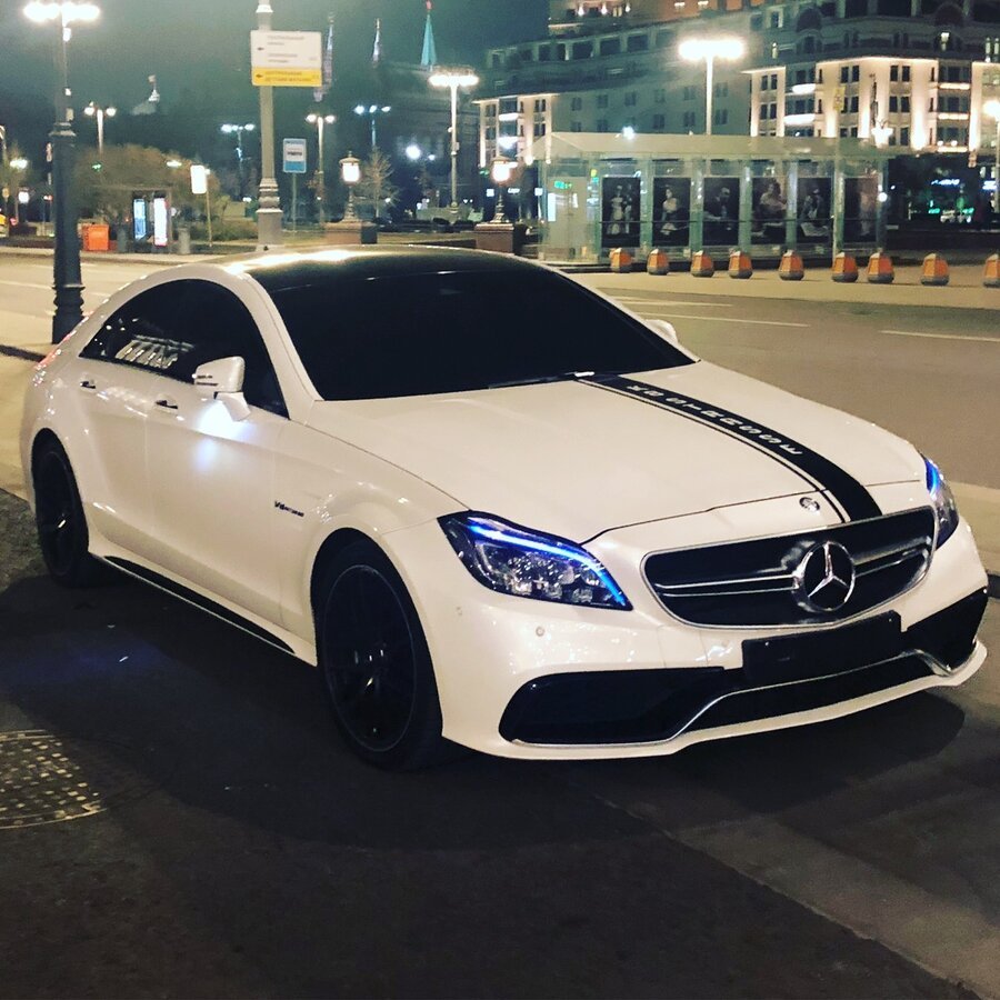Мерседес CLS 63 AMG белый