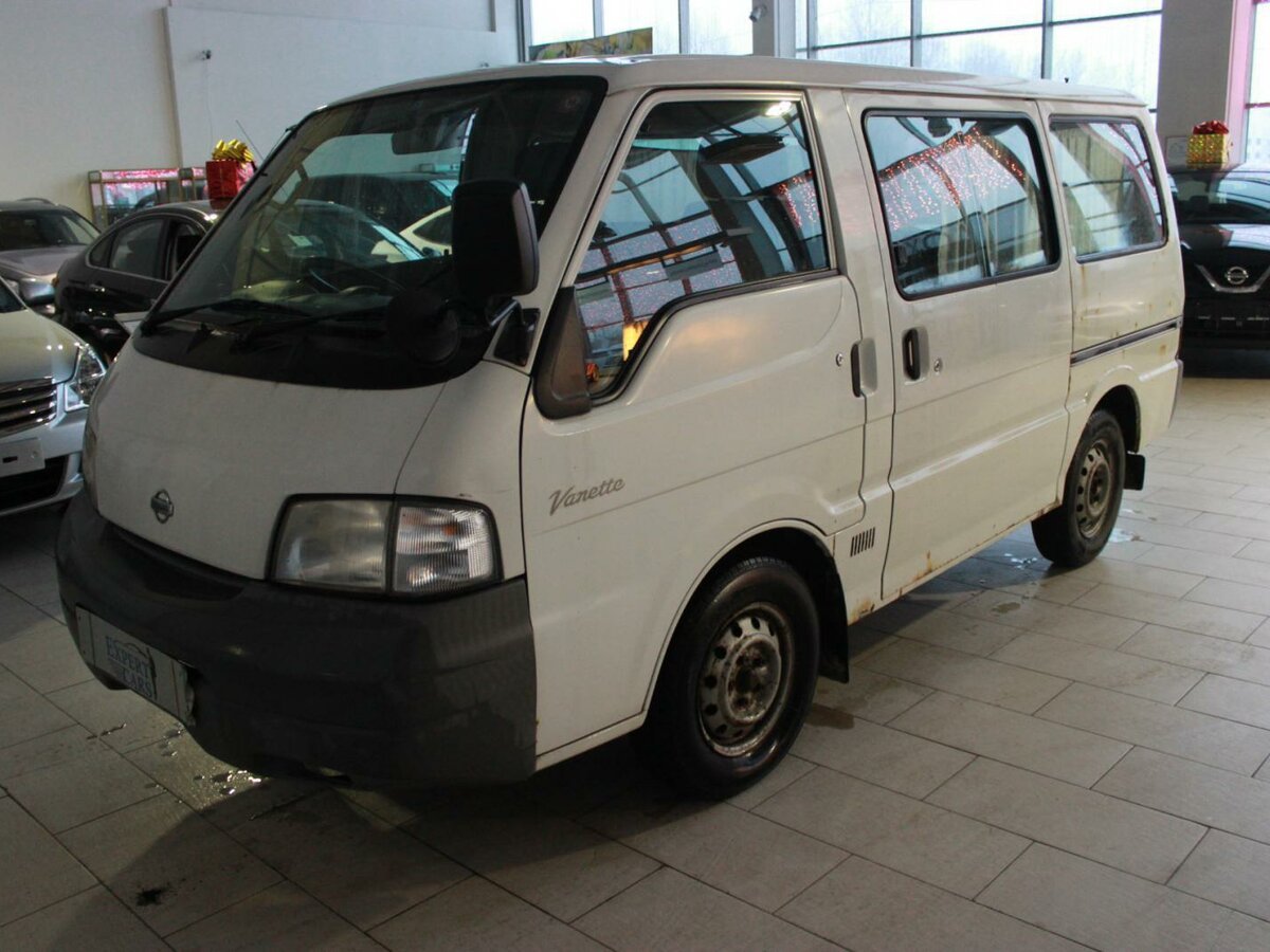 Nissan Vanette 1.8 at, 2001