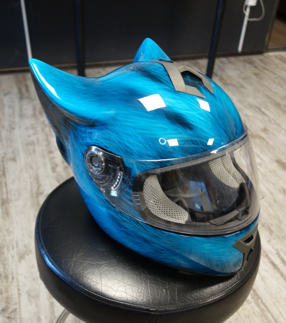 Шлем с ушками для мотоцикла