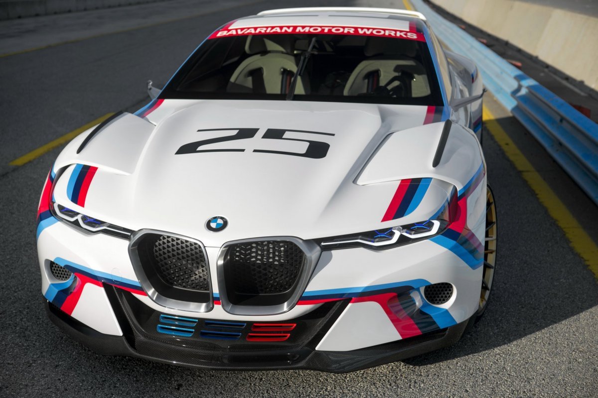 BMW CSL hommage r 2015
