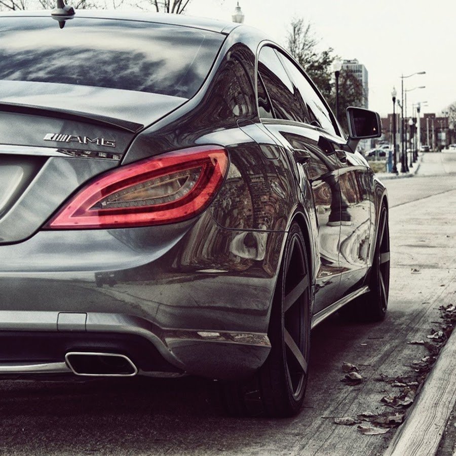 Mercedes CLS 63 AMG на айфон