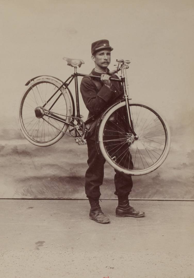 Велосипед 1890 года