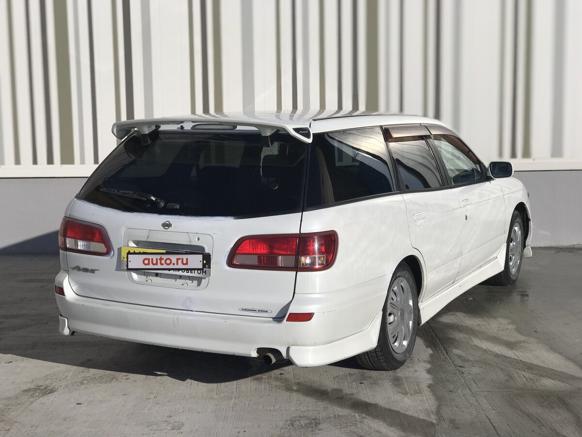 Nissan Avenir w11 белый