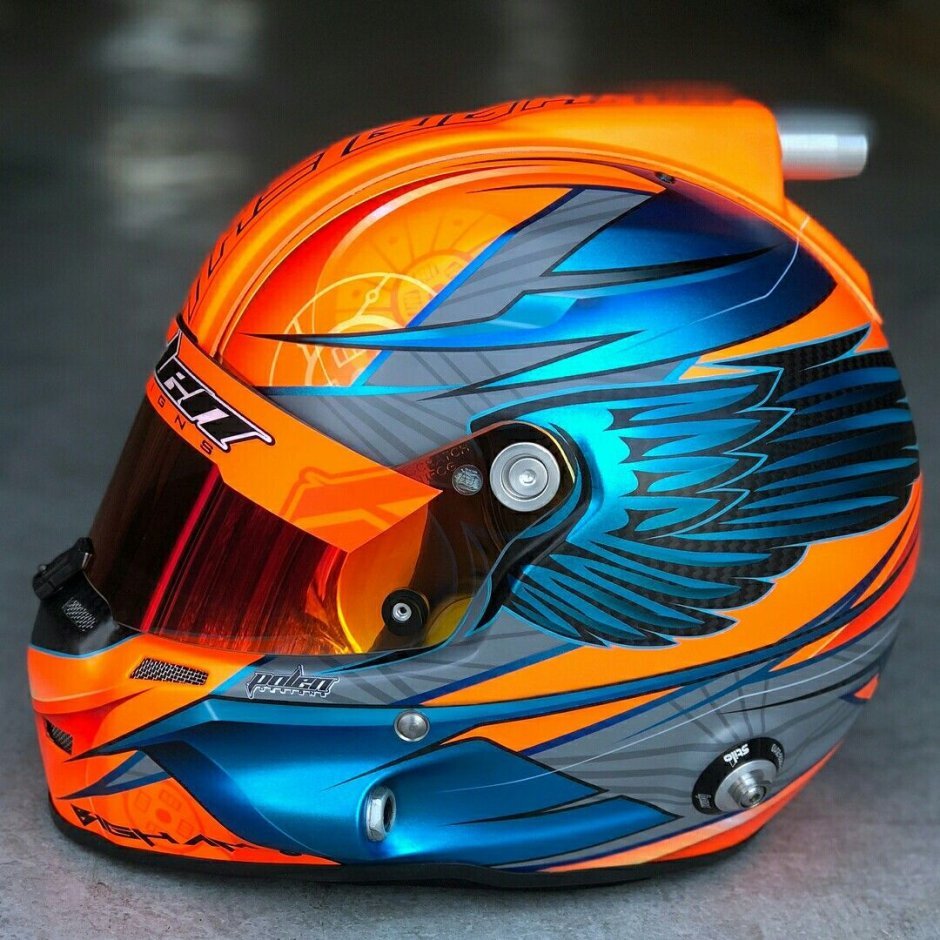 Дизайн гоночного шлема