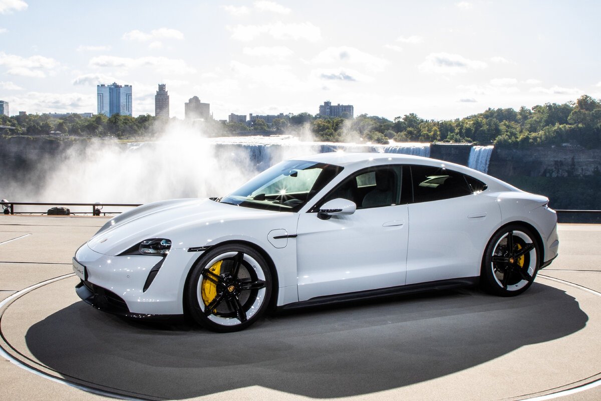 Tycan Turbo