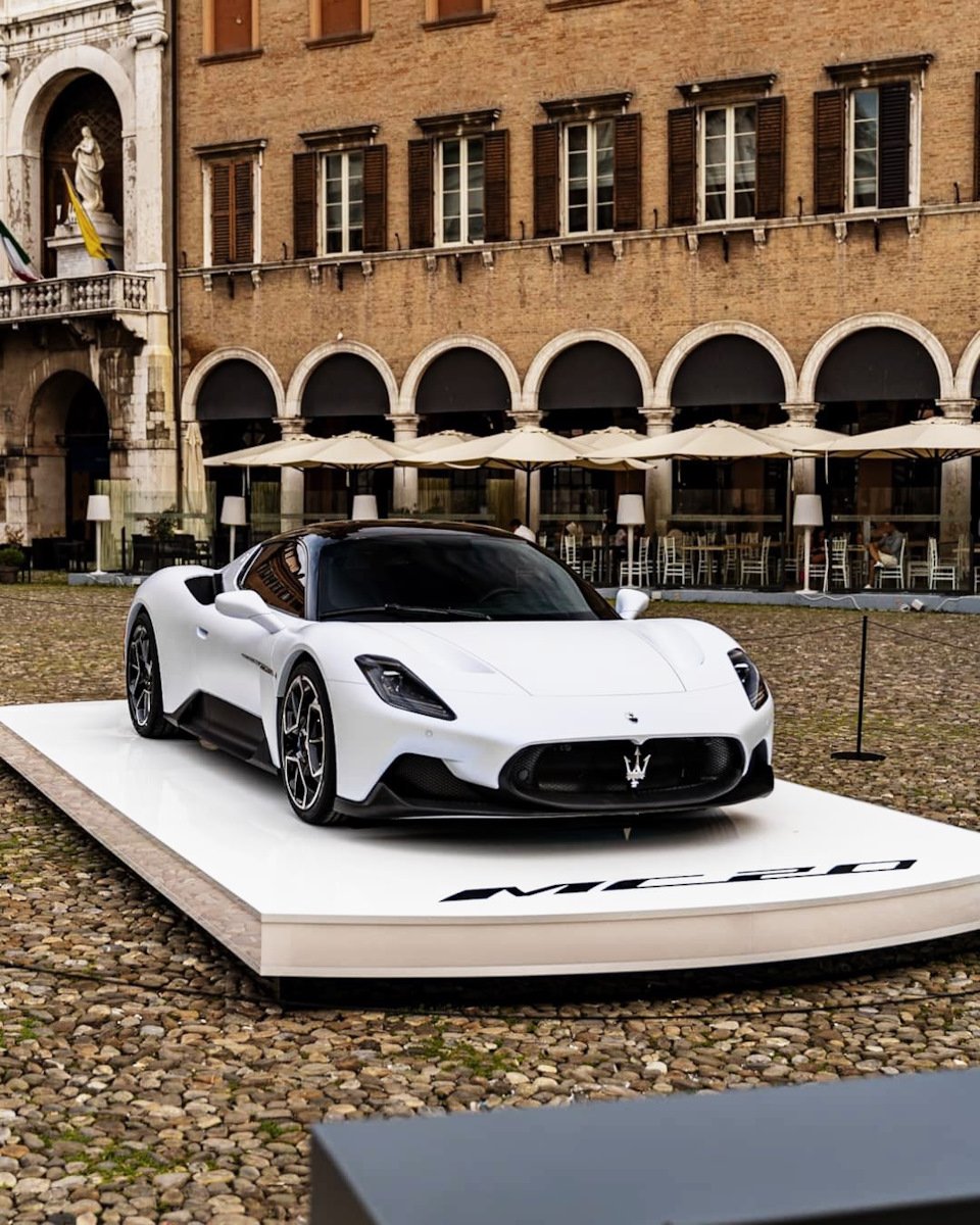 Дорогие итальянские авто