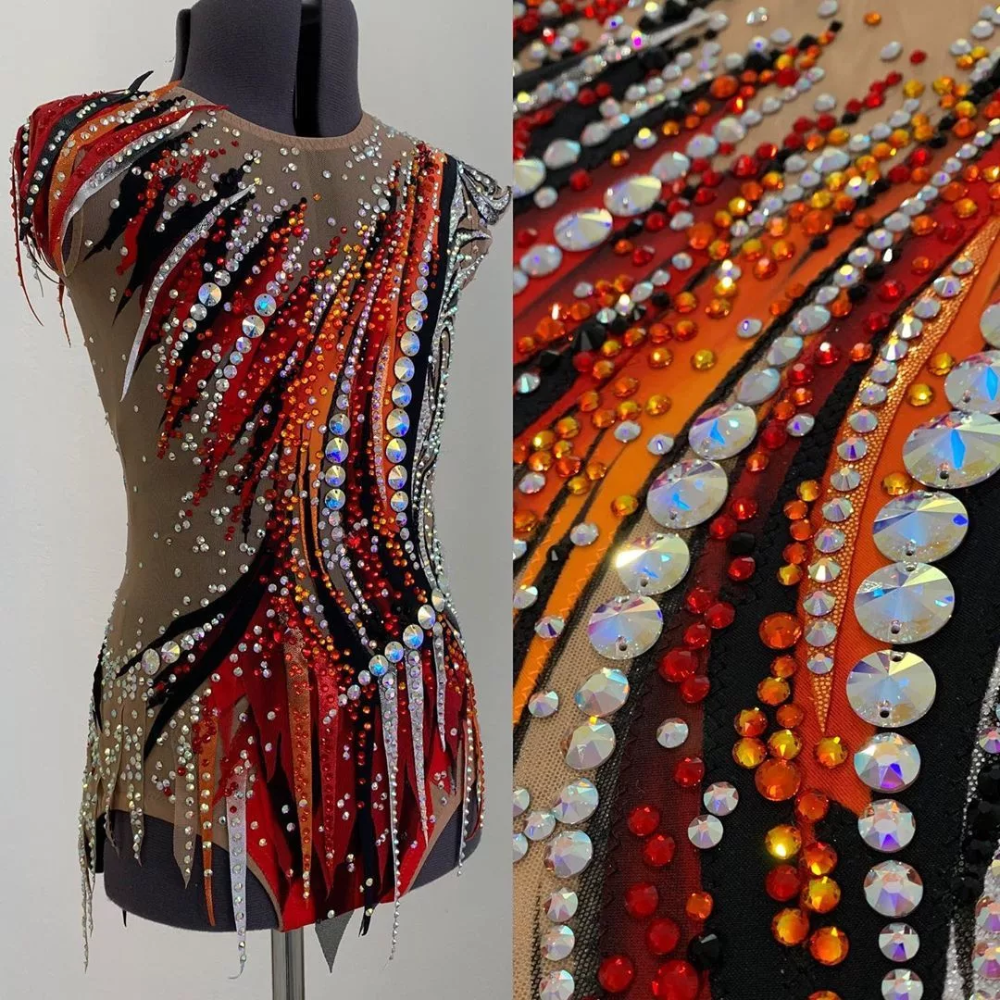 Нелли Гаркуша купальники для художественной гимнастики