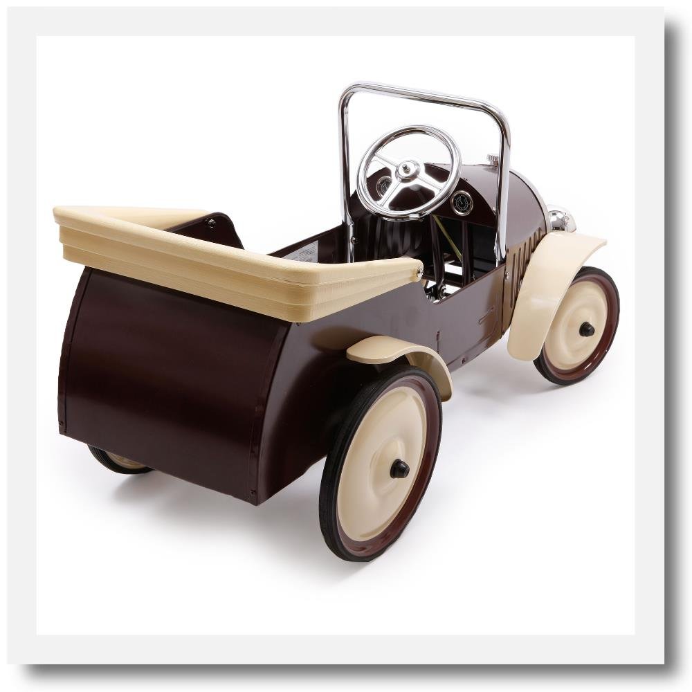 Педальный автомобиль