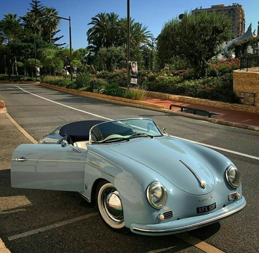 Старый Porsche 356