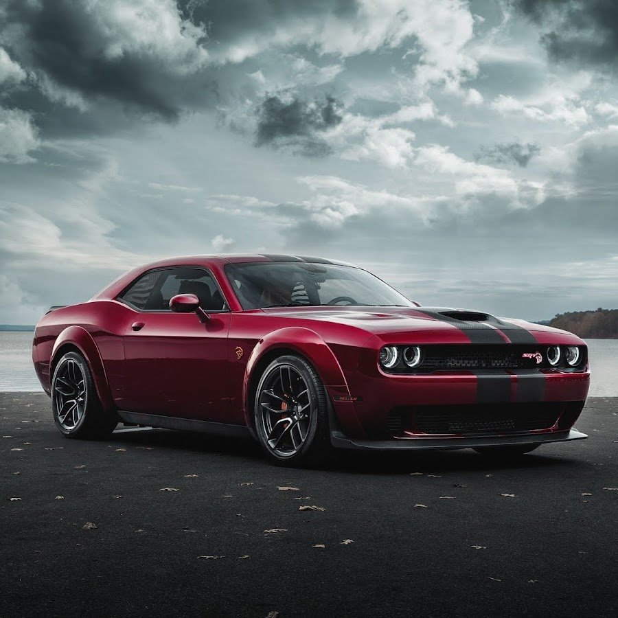 Dodge Challenger srt Hellcat