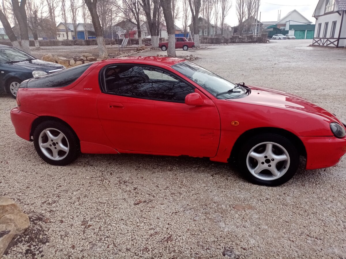 Mazda MX-3 1.6 МТ, 1994,