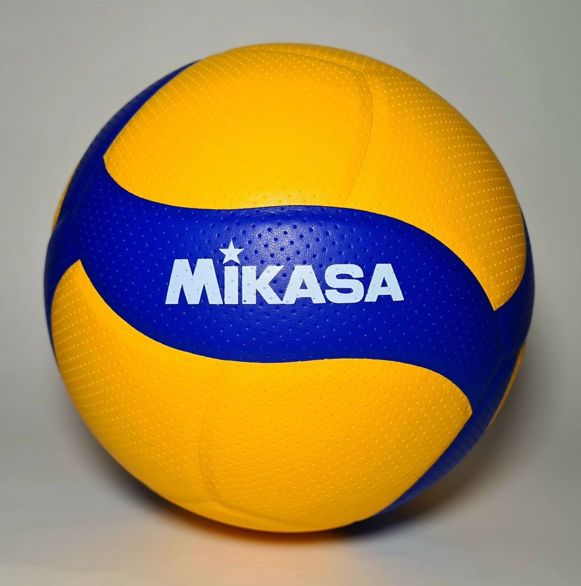 Самый лучший волейбольный мяч
