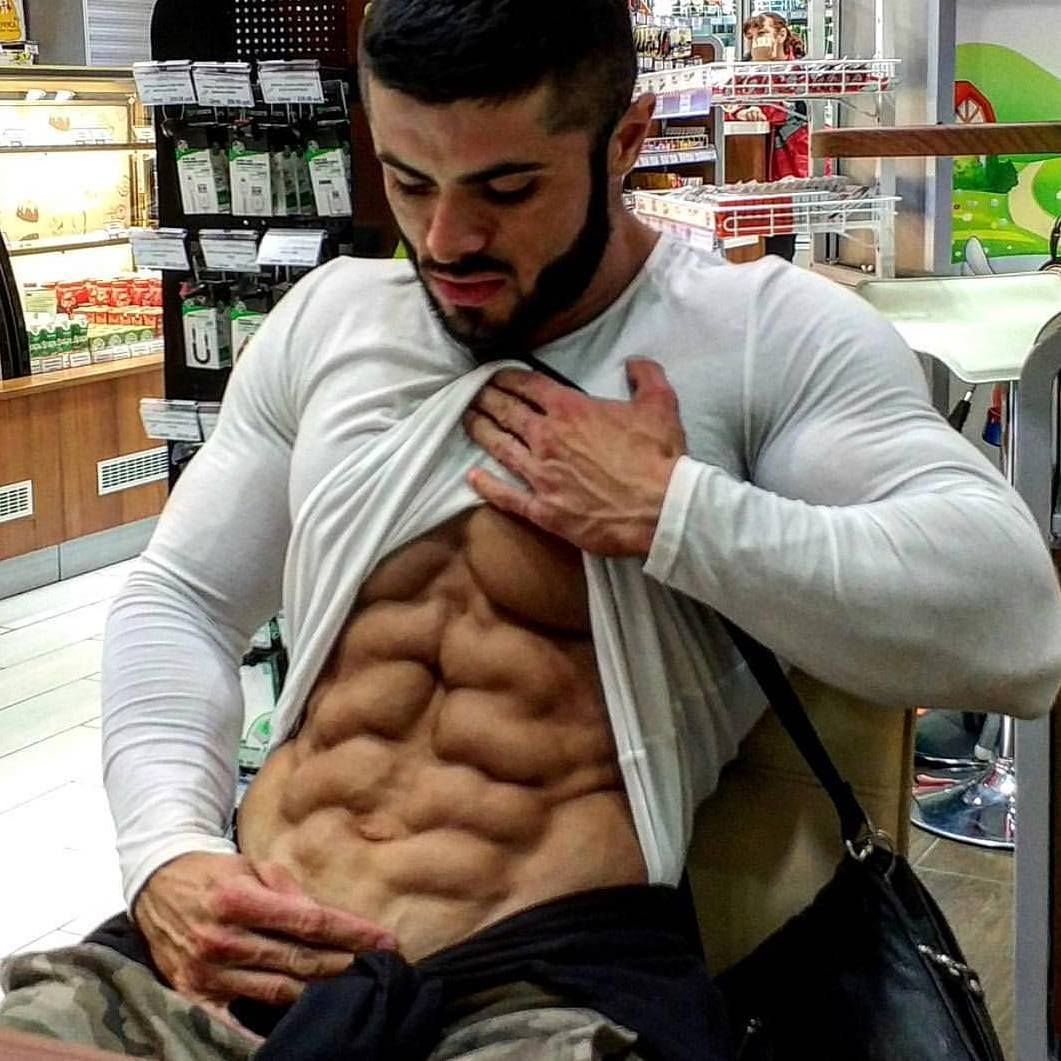 Накаченные дагестанцы