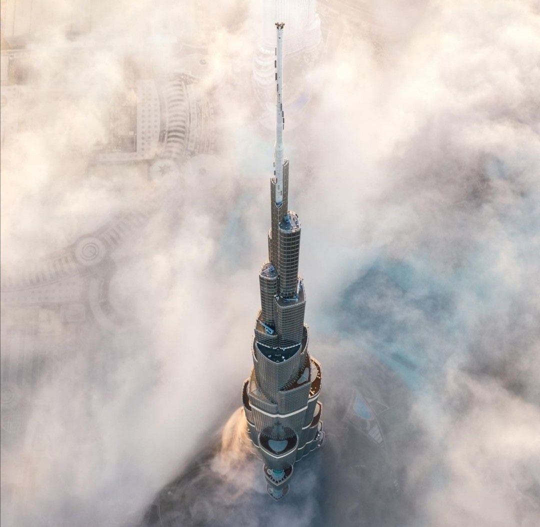 Абу Даби башня Бурдж Халифа