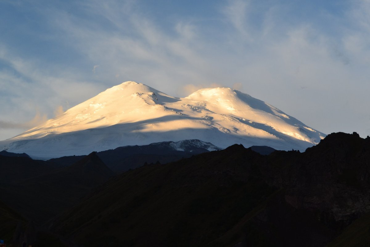 Эльбрус вулканическая гора