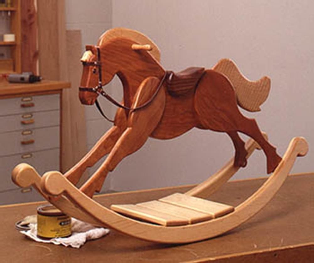 Конь деревянный детский из дерева