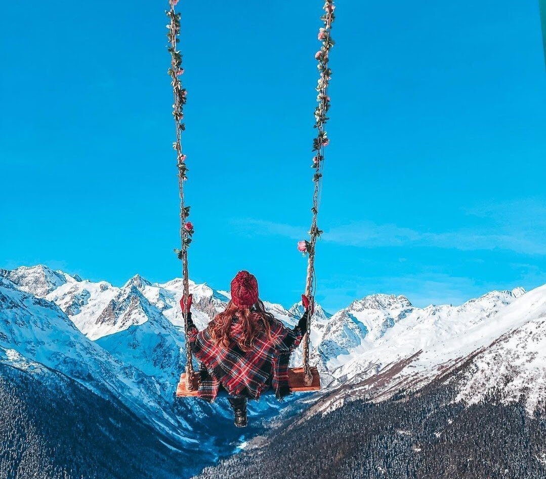 Домбай качели