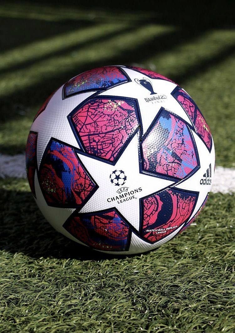 Мяч футбольный adidas UEFA Champions League