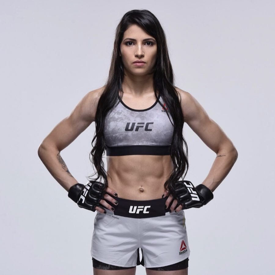 Полина Виана UFC