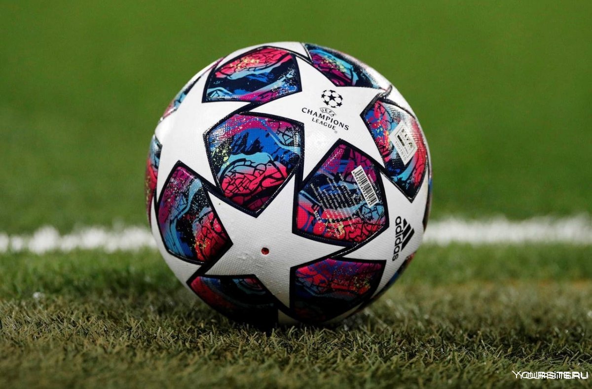 UEFA Champions League 2021 мяч