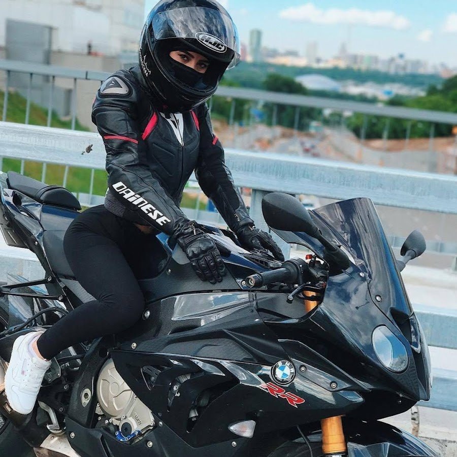 Мотошлем BMW s1000rr