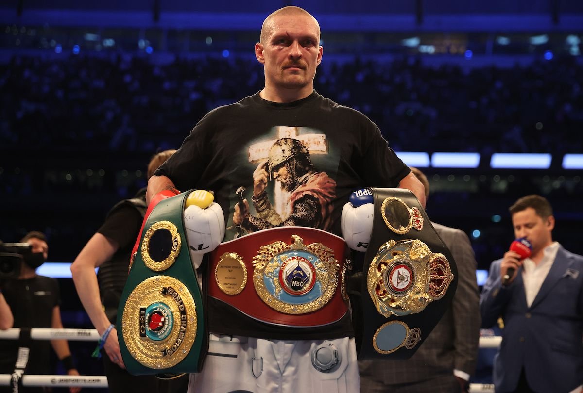 Александр Усик чемпион мира в супертяжелом весе