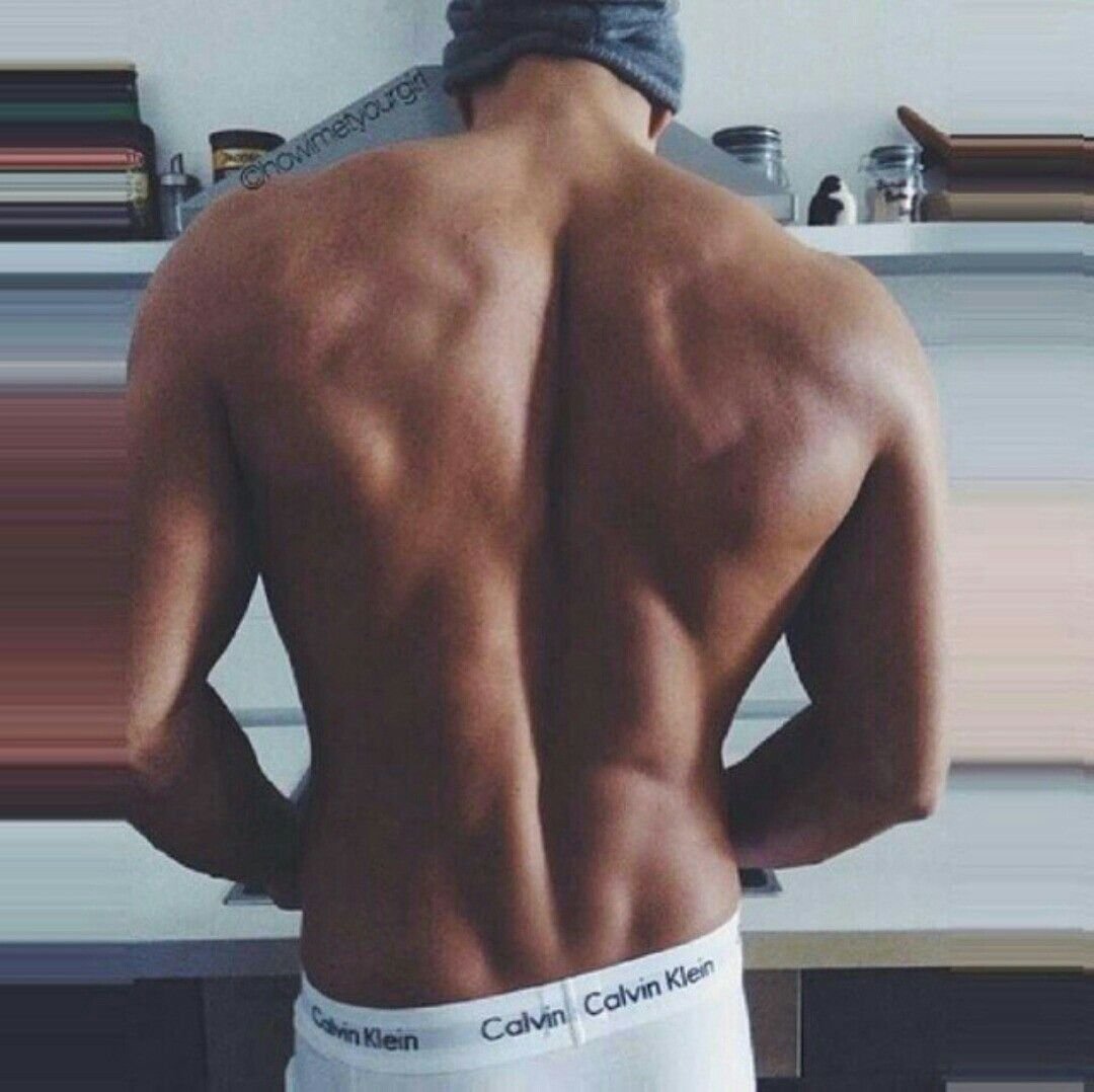 Мужская спина