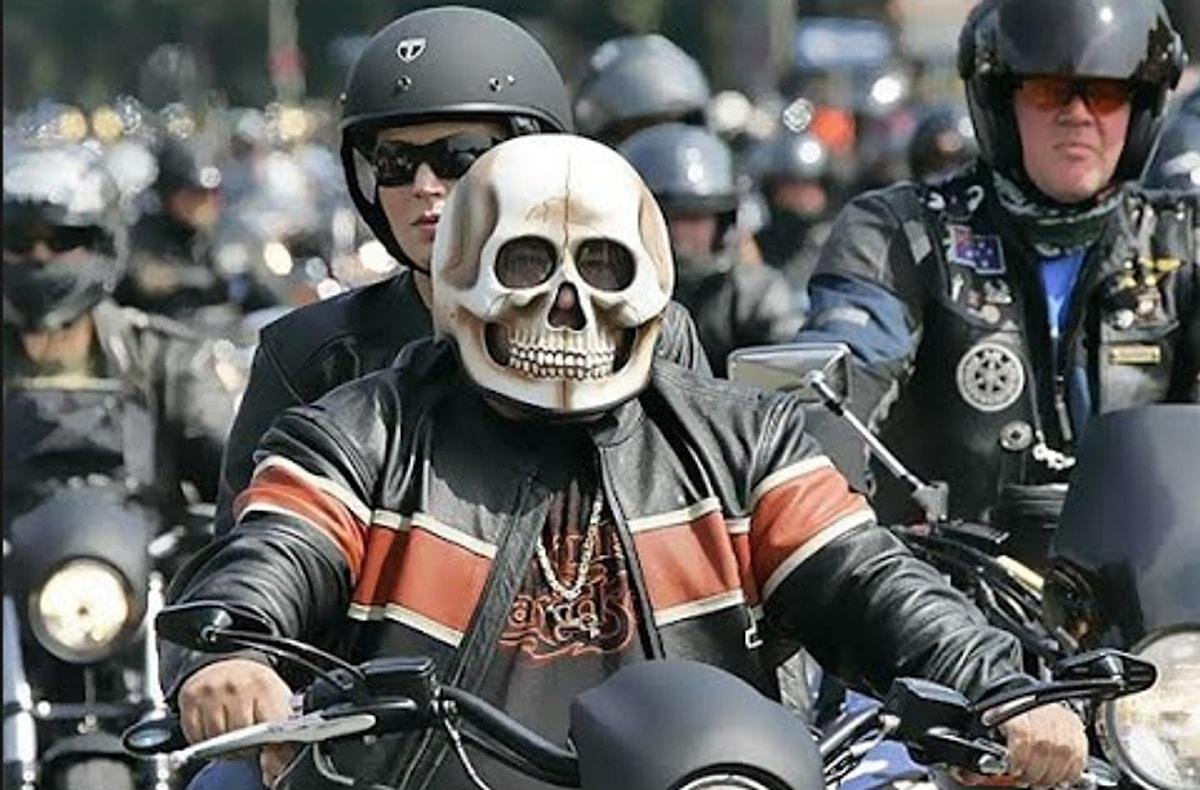 Шлем мотоциклетный байкерский