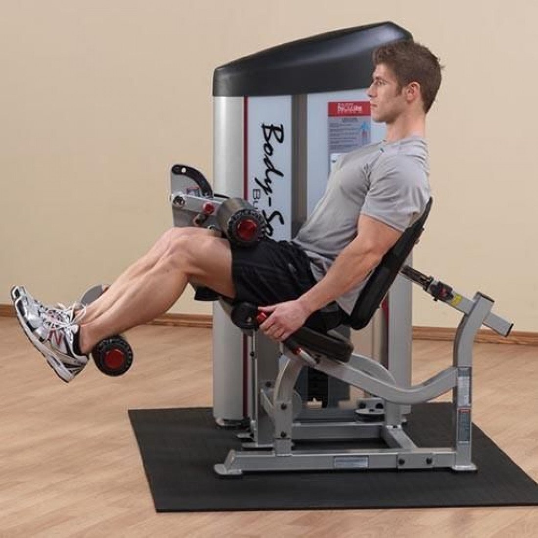 Сгибание ног лежа body Solid PROCLUB SLC-400g