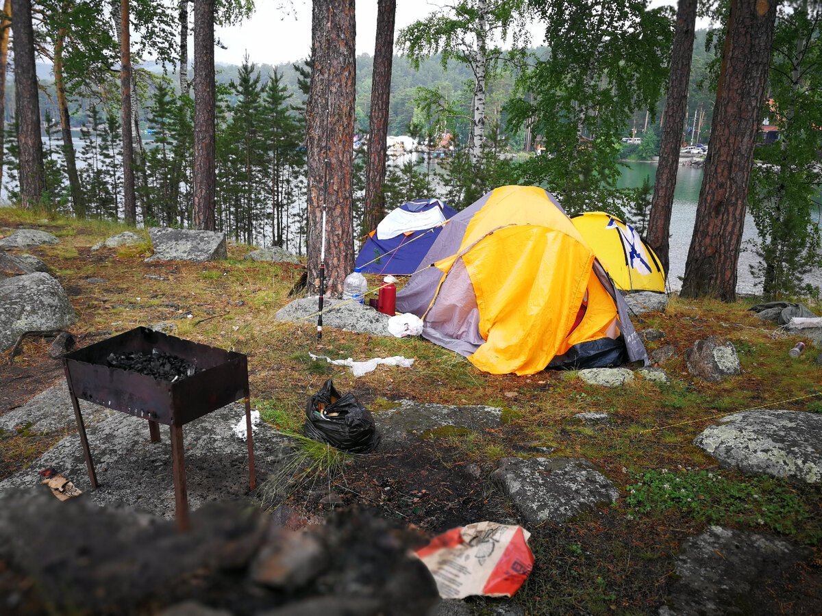 Тургояк озеро палаточный лагерь
