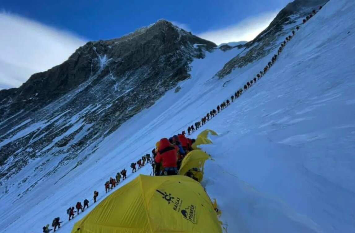 Очередь на Эверест 2019