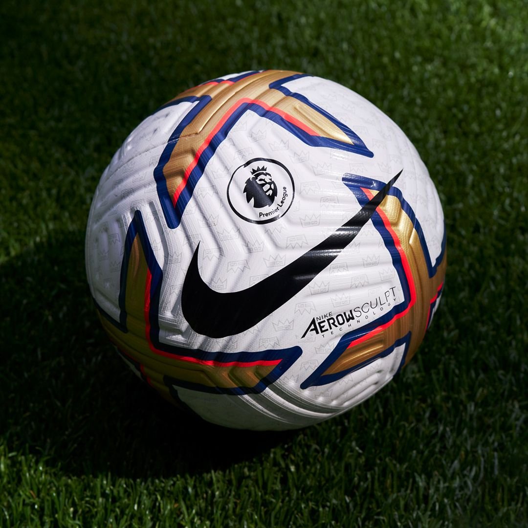 Мяч премьер Лиги 2022