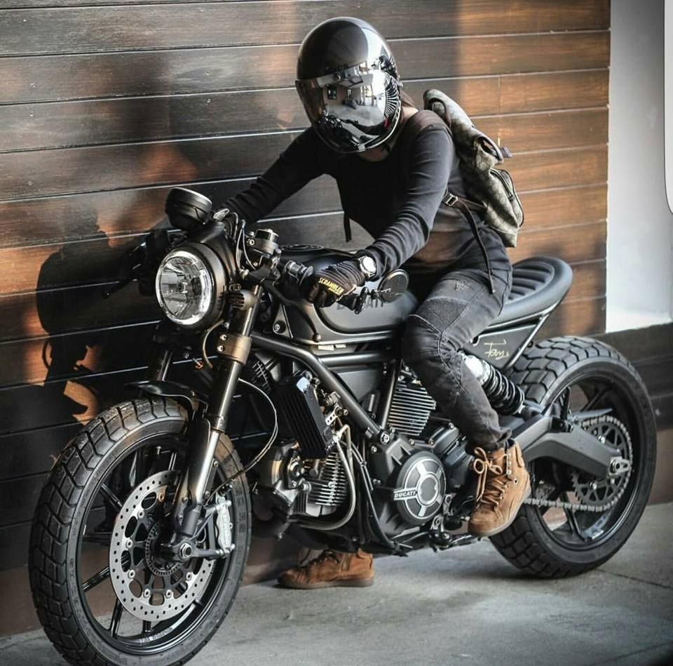 Ducati Scrambler Cafe Racer