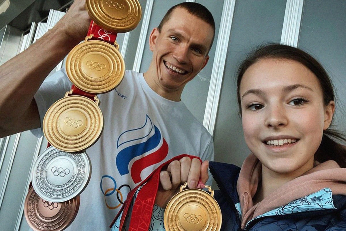 Анна Станиславовна Щербакова 2022 с медалью