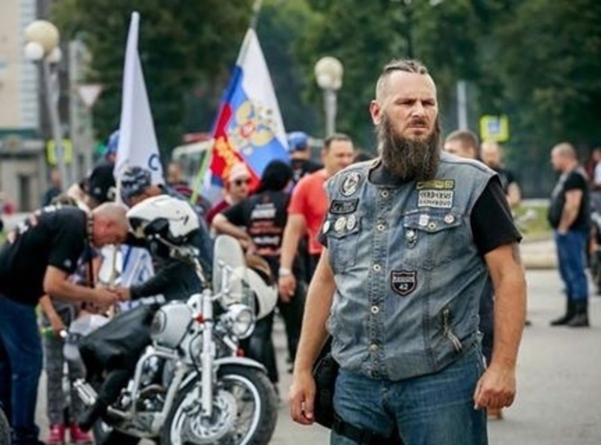 Дмитрий Иванцов мотоклуб