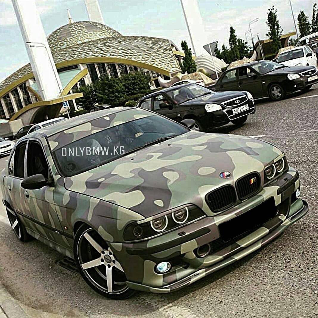 БМВ е39 хаки