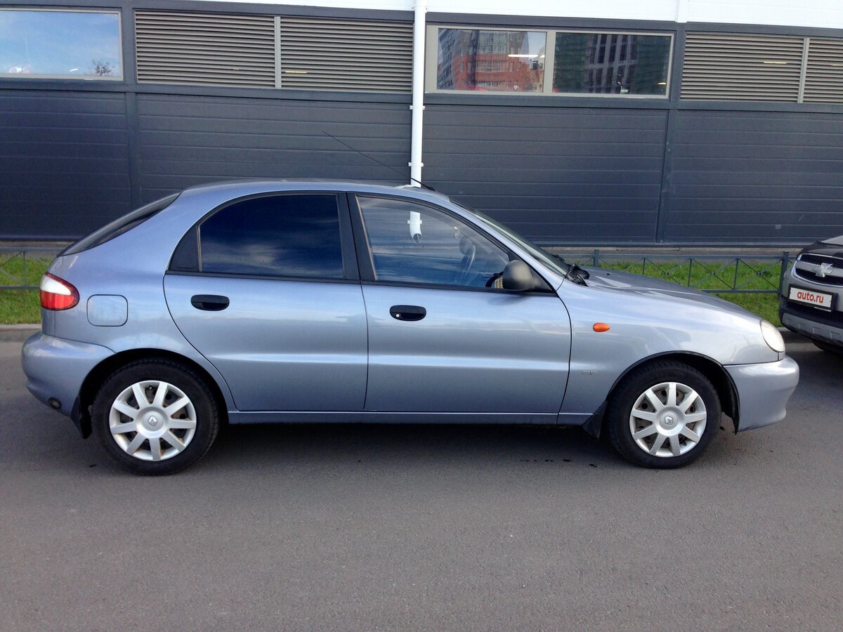 Chevrolet lanos хэтчбек 2010